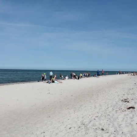 In Nahe Ostseestrand, Cleaning Included Zingst