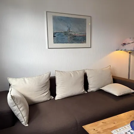 In Nahe Ostseestrand, Cleaning Included * Zingst