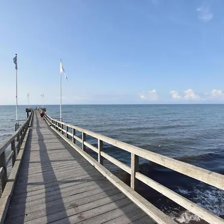 In Nahe Ostseestrand, Cleaning Included * Zingst